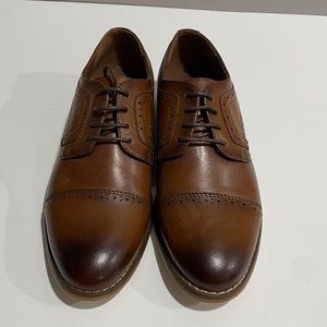 Stacy Adam Brown Dickinson Tan Cap-Toe Oxfords Boy's Size 2